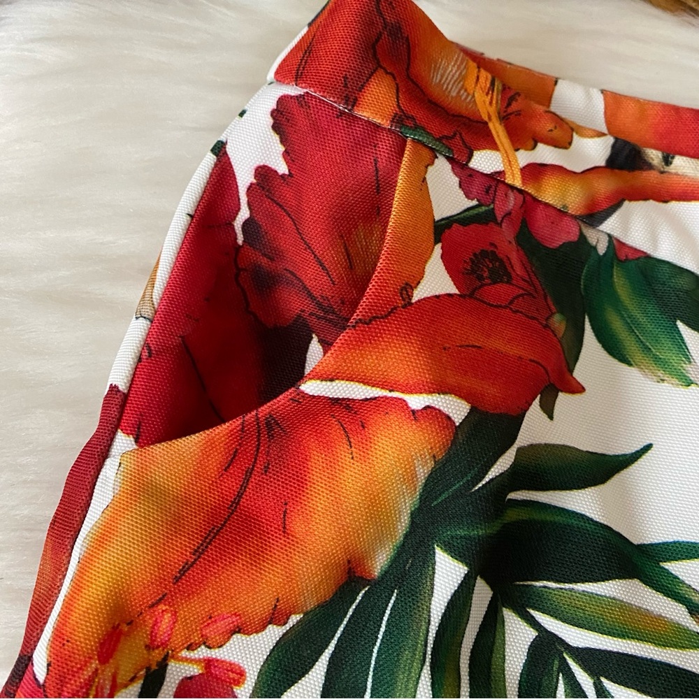 Ted Baker London Quellia Tucson Tropical Shorts - Picture 7 of 14